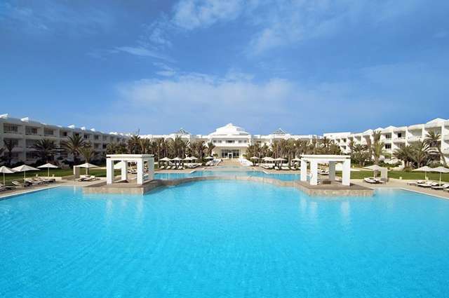 Radisson Blu Palace Resort & Thalasso