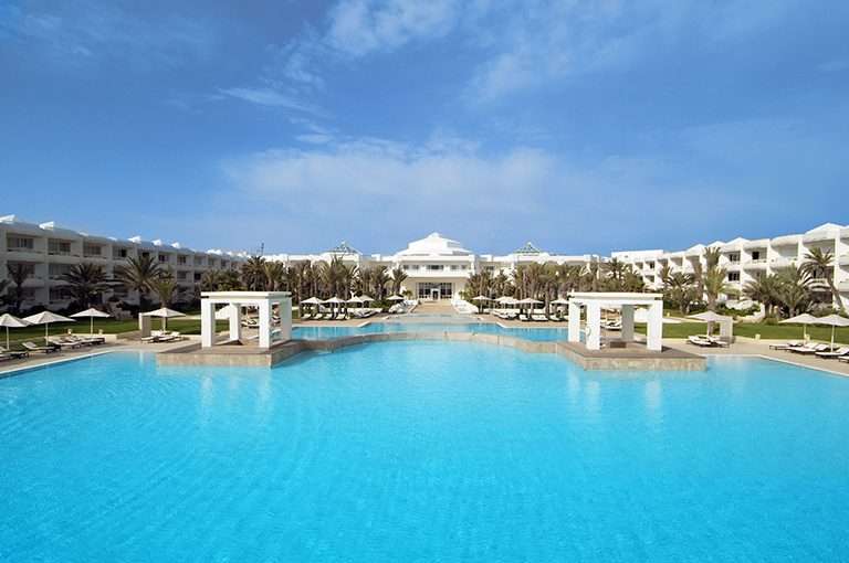 Radisson Blu Palace Resort & Thalasso