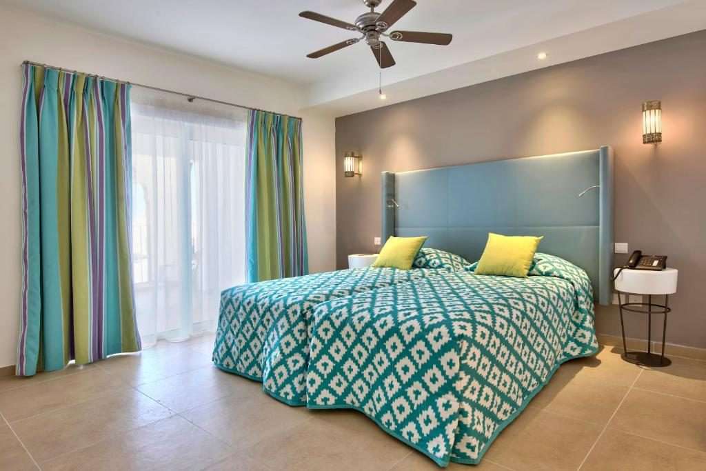 db San Antonio Hotel + Spa — vue 2