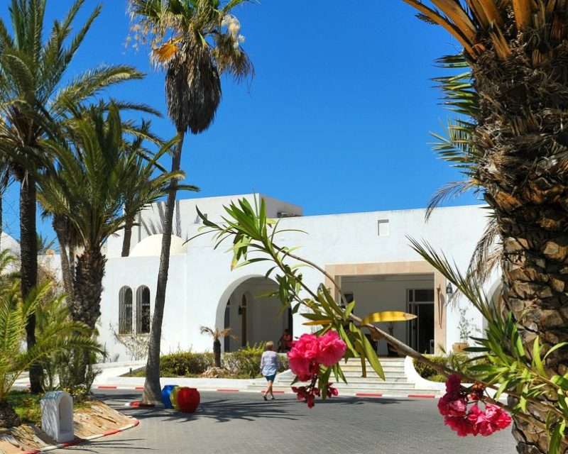 Meninx Resort & Spa