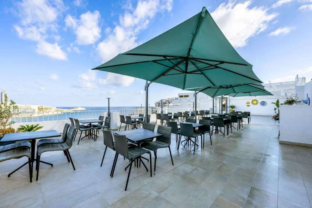 Plaza Hotel (Plaza Regency Hotels) — vue 3