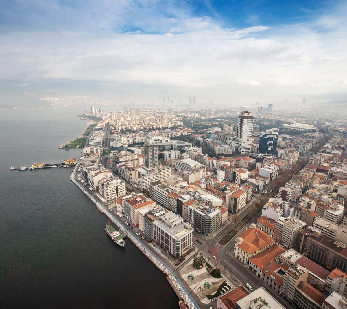 Izmir — vue 2